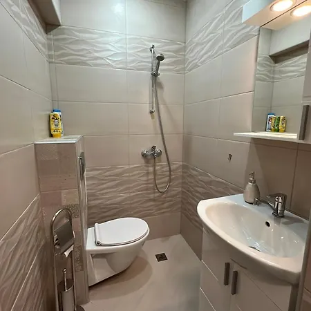 Apartman божур *